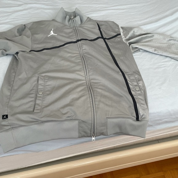 Jordan jacket - Picture 2 of 8